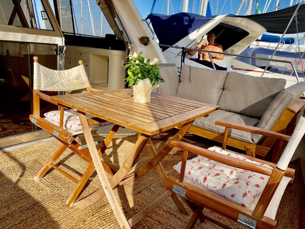 Panaby Houseboat Hotel Palermo Luaran gambar